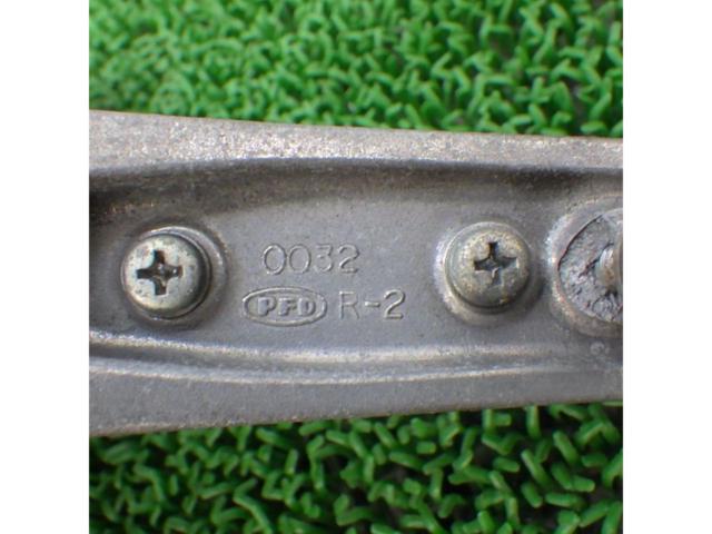Rider's jacket for Kawasaki ZZR1400/ZXT40 (genuine part)
Step left and right set