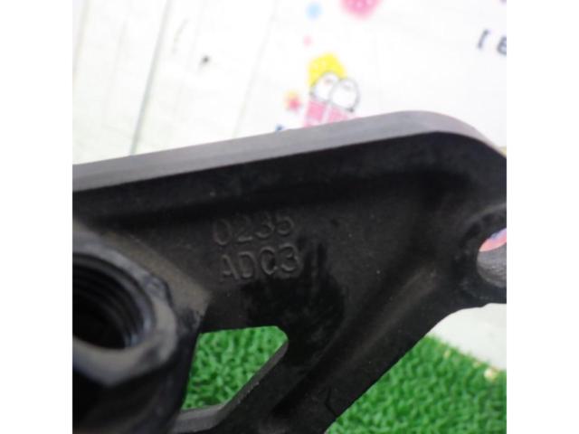 Rider's jacket for Kawasaki ZZR1400/ZXT40 (genuine part)
Step left and right set