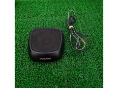 ALPINE
SBS-0715
Center speaker only
