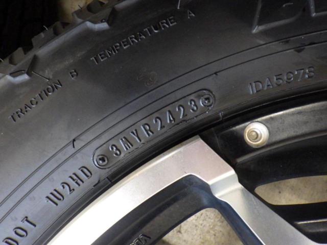 RAYS(レイズ) DAYTONA(デイトナ) DS5 + FALKEN(ファルケン) WILDPEAK A/T TRAIL 01A
