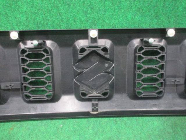 【スズキ純正】JB64/ジムニー純正グリル