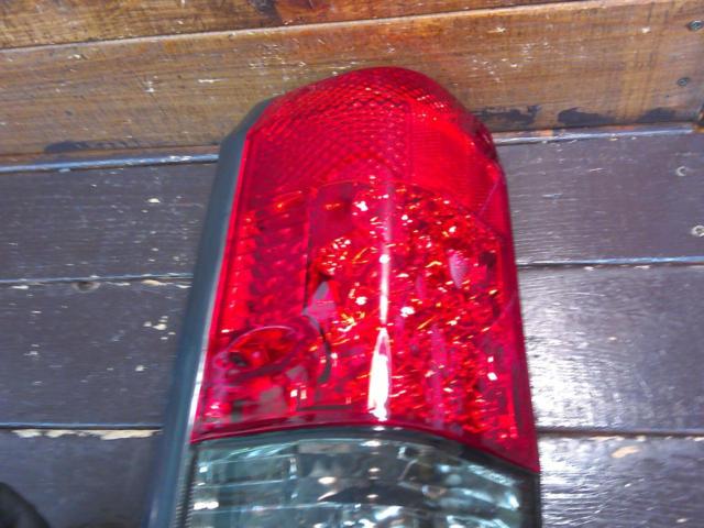 DEPO 78系プラドLEDテールランプ 左側
