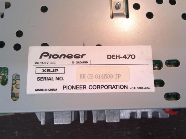 carrozzeria DEH-470
CD / USB / tuner main unit
2011 model