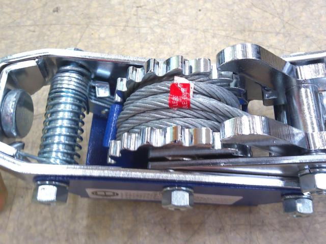 RV4
WILD
GOOSE
Hand winch