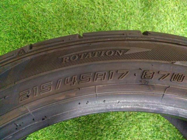DUNLOP DIREZZA DZ102 215/45R17 2024年製造