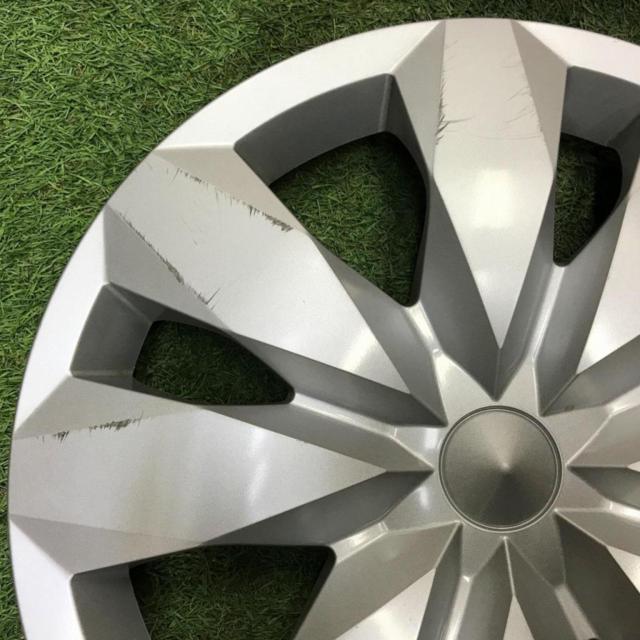 トヨタ純正 ヴィッツ 純正 14インチ用ホイールキャップ