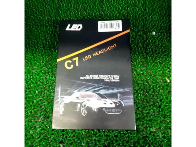 C7 LED ヘッドライトバルブ H4