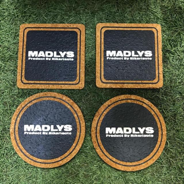MADLYS デリカD5(後期) センターテーブル フロント用