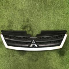 Mitsubishi genuine
CW5W/
Outlander
Previous term front grille
