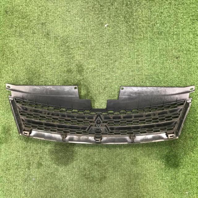 Mitsubishi genuine
CW5W/
Outlander
Previous term front grille