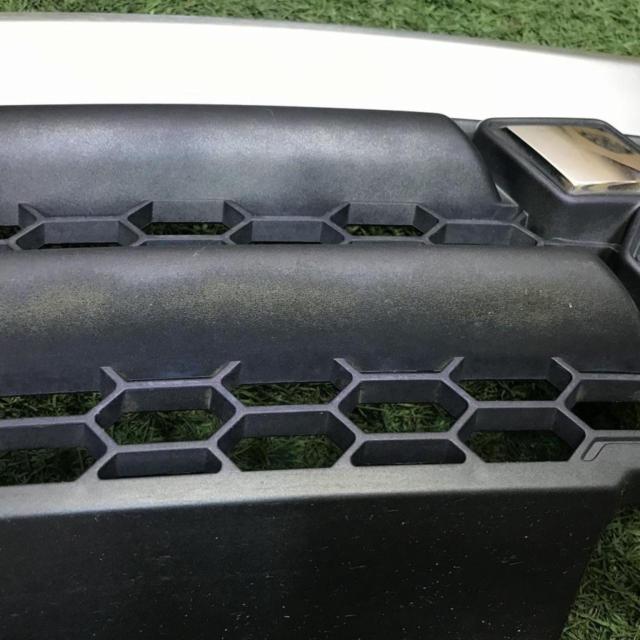 Mitsubishi genuine
CW5W/
Outlander
Previous term front grille