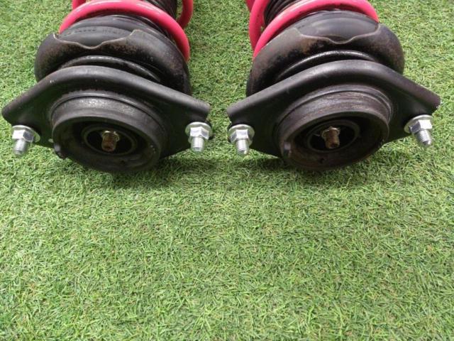 Subaru genuine Sasket
+
STI
Coil spring