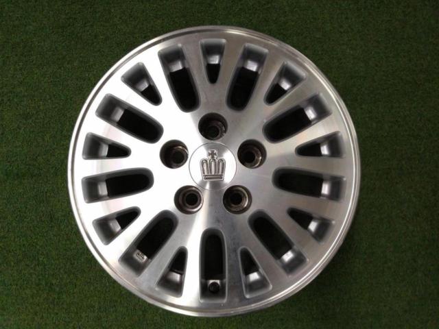 Toyota genuine
17 series Crown original aluminum wheel