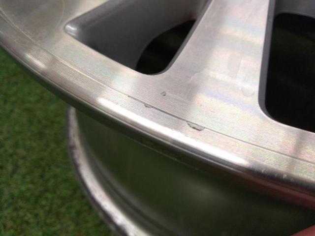 Toyota genuine
17 series Crown original aluminum wheel