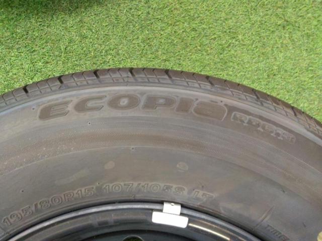 トヨタ純正(TOYOTA)  200系ハイエース 純正スチールホイール  + BRIDGESTONE(ブリヂストン) ECIPIa RD613 2026年製造