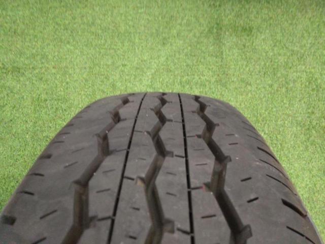 トヨタ純正(TOYOTA)  200系ハイエース 純正スチールホイール  + BRIDGESTONE(ブリヂストン) ECIPIa RD613 2026年製造