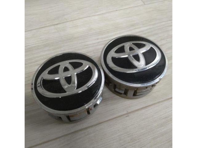 2
Toyota
Genuine
Center cap
black
About 53 mm
2 pieces