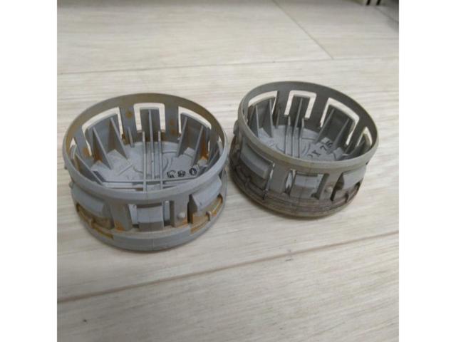 2
Toyota
Genuine
Center cap
black
About 53 mm
2 pieces