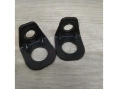 L-shaped bracket for securing a 4-point seat belt.