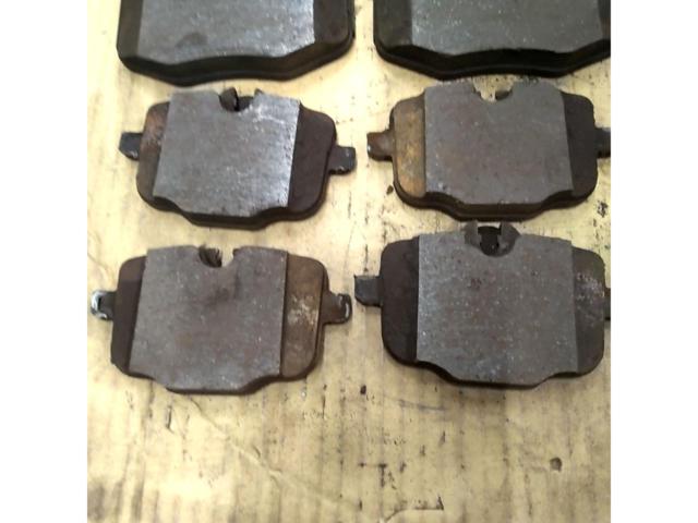 BMW
M40D
X3
M Sports
Genuine
Brake pad
Set before and after
