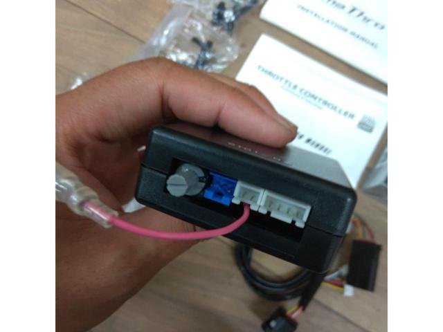 BLITZ Sma Thro スマスロ 品番:BSSG1 トヨタ/ダイハツ/スバル車 汎用