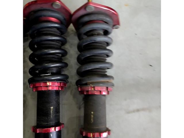【ワケアリ】LARGUS JZA70/GA70 スープラ用 フルタップ車高調