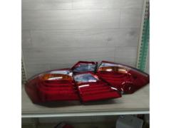 LEXUS/レクサス  LS460 / LS600h 中期 純正 テールレンズ 1台分