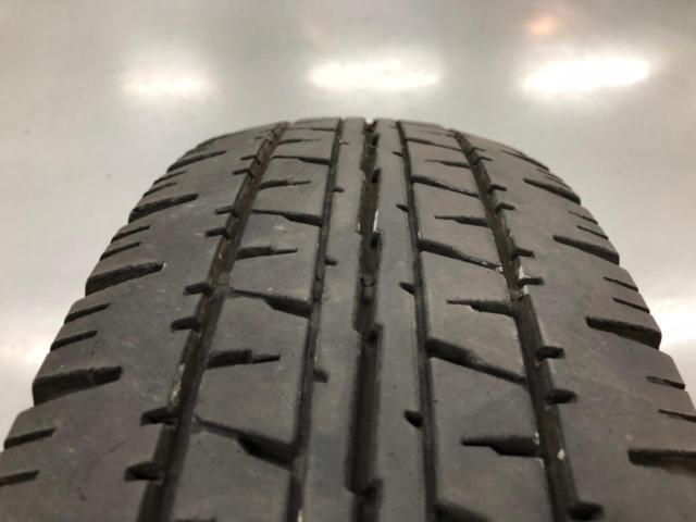 DUNLOP
ENASAVE
VAN01
Two