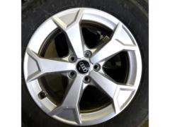 Audi Q3
5 arm
Secare Design
Original wheel
+
MICHELIN
X-ICE
SNOW