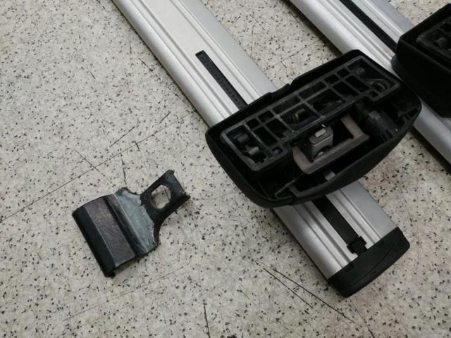 【THULE】エアロベースキャリア