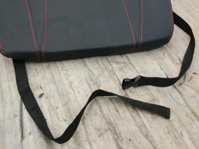 メーカー不明 シートクッション