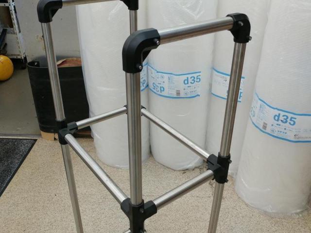 メーカー不明 アルミタイヤラック