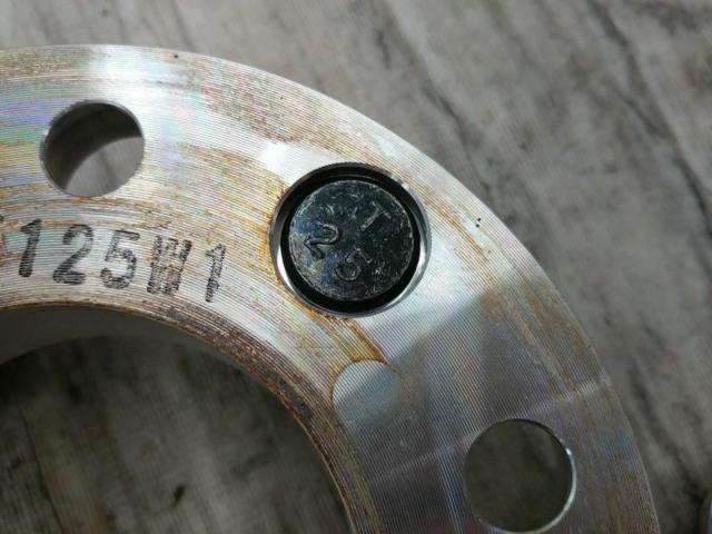 [Wakeari] KICS
Wide tread spacer