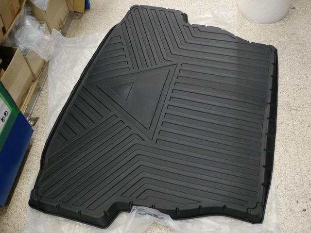 メーカー不明 ラゲッジマット