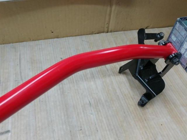 ROSSO MODELLO ストラットタワーバー