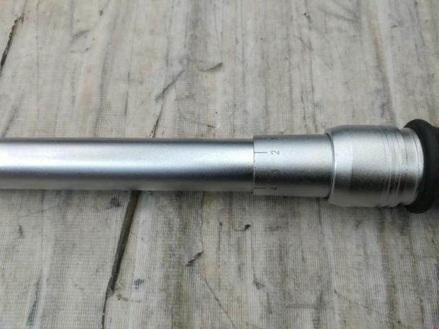 【WG】STRAIGHT 1/2(12.7mm)トルクレンチ プリセット式