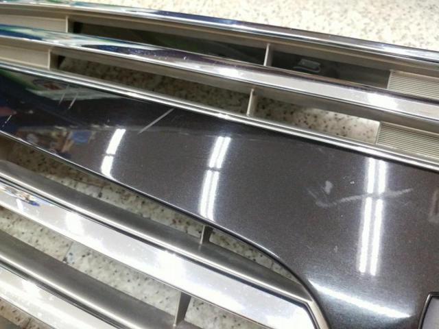 日産純正 フロントグリル