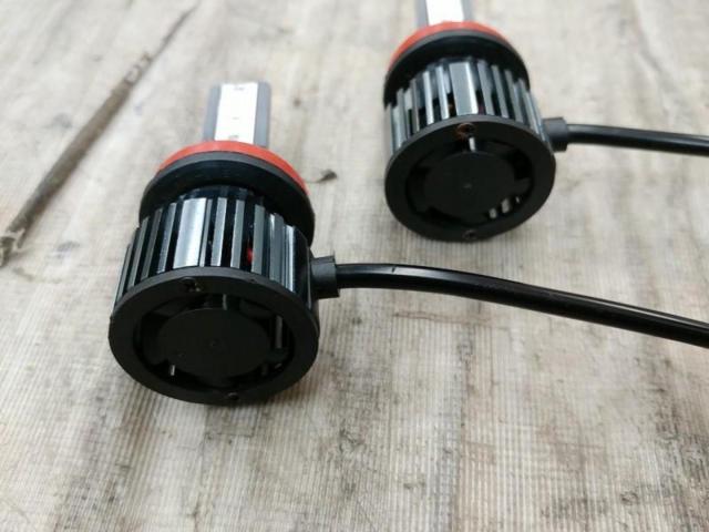メーカー不明 LEDバルブ