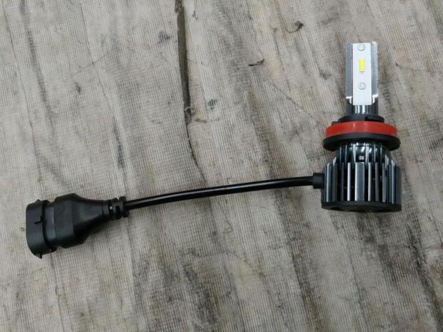 メーカー不明 LEDバルブ