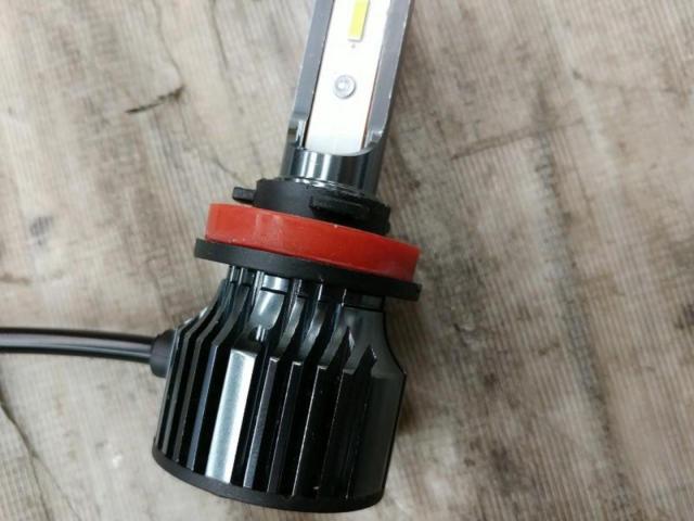 メーカー不明 LEDバルブ