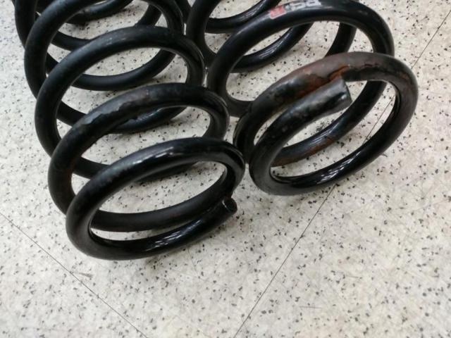 RS-R
Down suspension