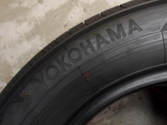 【2本セット】YOKOHAMA BluEarth-RV RV03