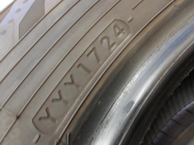 【2本セット】YOKOHAMA BluEarth-RV RV03