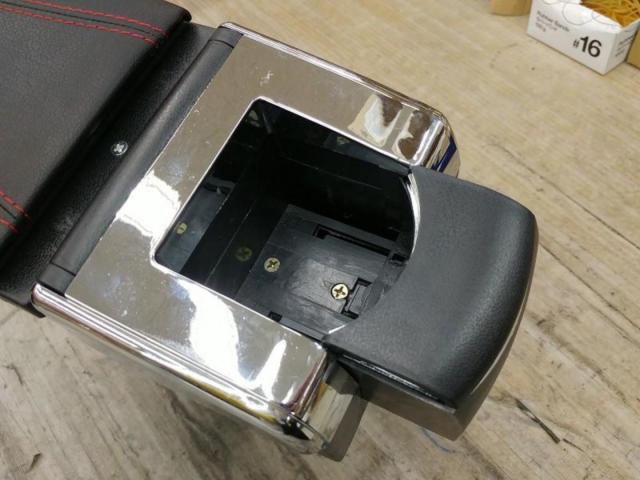メーカー不明 アームレスト