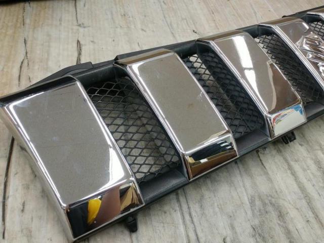 【スズキ純正】OPフロントグリル