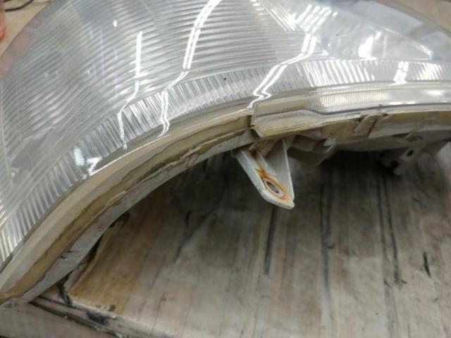 トヨタ純正 ヘッドライト