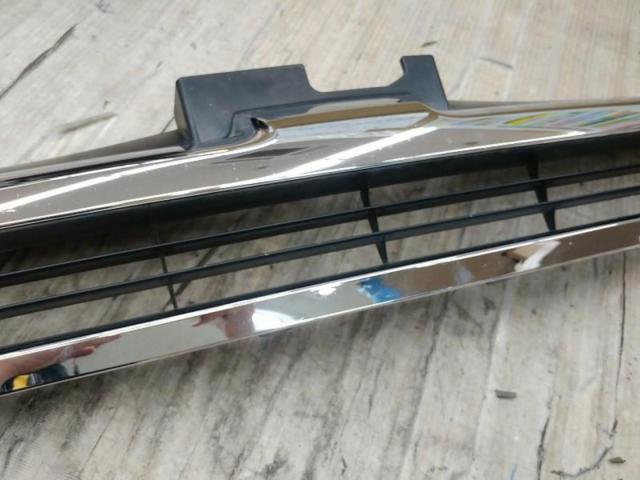 トヨタ純正 フロントグリル