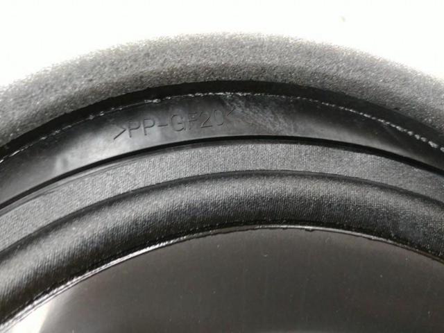 Toyota genuine
Front speakers