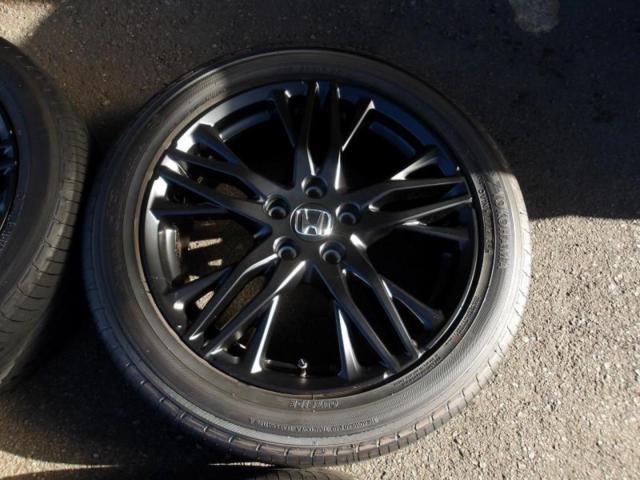 5 Honda Genuine RC5
Odyssey
Absolute
EX Genuine + YOKOHAMA
ADVAN
dB
V-551V