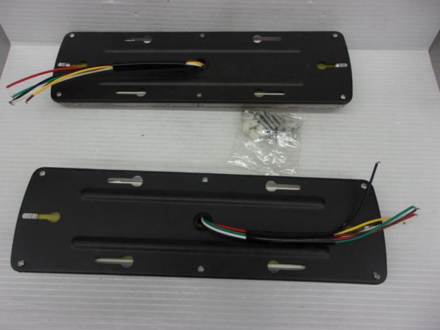 メーカー不明 汎用LEDテールレンズ 